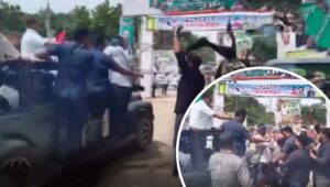 Bihar के सिवान में राहुल गांधी के काफिला को bjp कार्यकर्ता द्वारा कला झंडा दिखाया गया।